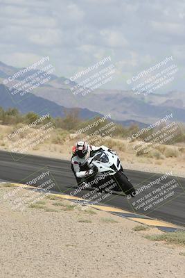 media/May-05-2025-Moto Forza (Mon) [[3c1838c5e5]]/2-B Group/Session 2 (Turn 7 Inside)/